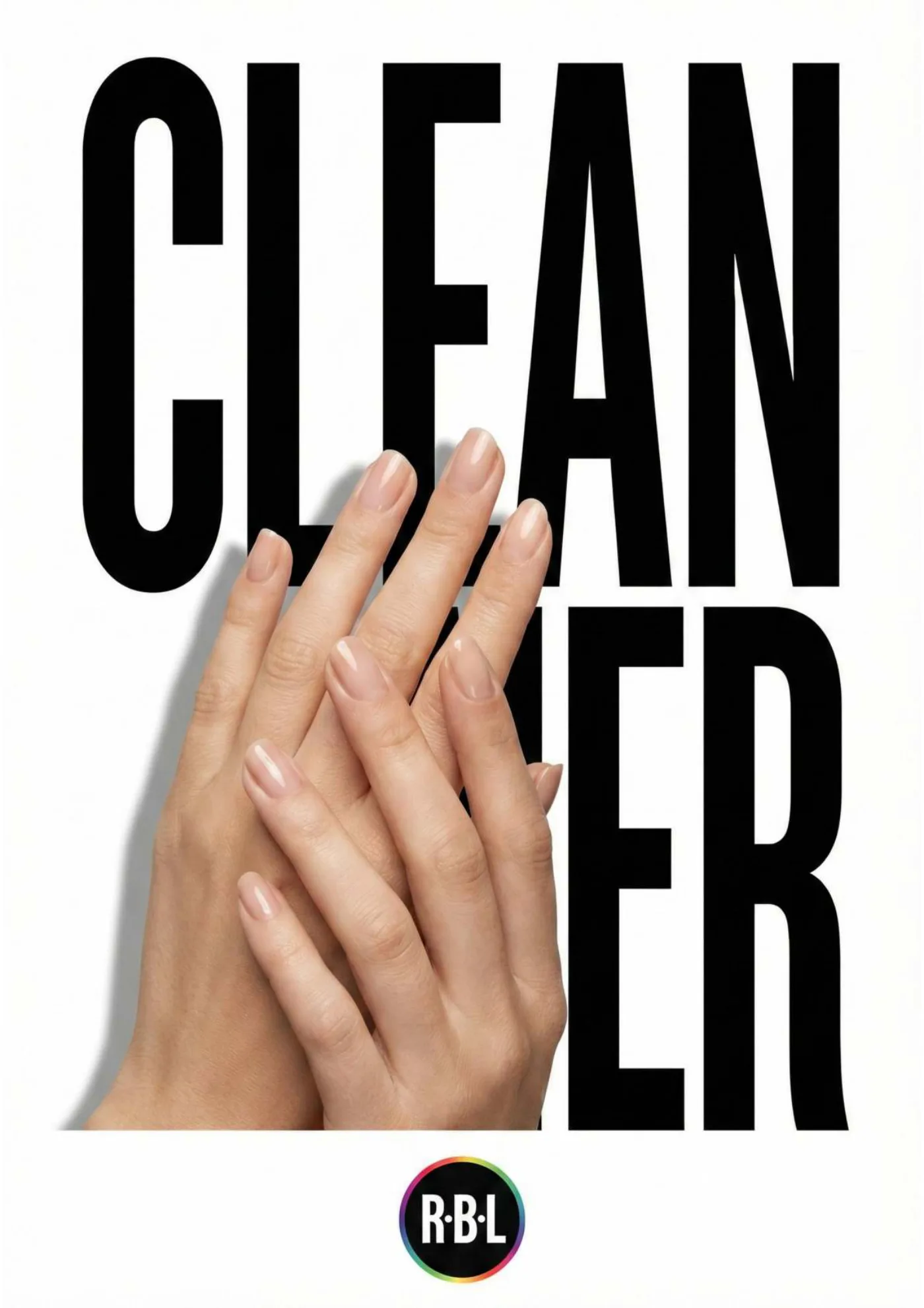 Pagina 6. Apertura della famiglia Cleaner: titolo nero molto grande, fondo bianco e dettaglio di una mano.